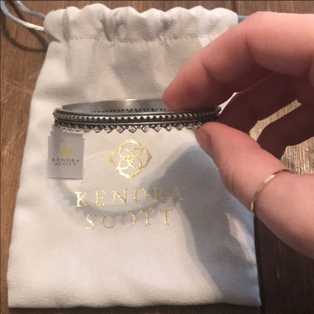 Kendra Scott Mary Caroline bangle bracelet